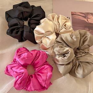 Chouchous en soie pour cheveux bouclés, nouveau design, logo personnalisé, grands, doux, rembourrés en coton PP - Product Image 2