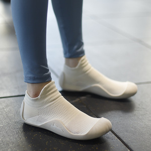 Non Slip <b>Socks</b> Breathable Knitted Yoga <b>Socks</b> Thin No Show Spandex <b>Polyester</b> Lightweight Floor <b>Socks</b> For Men Women Summer - Product Image 4
