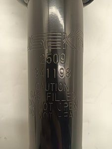 Amortiguador delantero y trasero de alta calidad al mejor <span class=keywords><strong>precio</strong></span> OEM 341198 USEKA de acero y hierro para <span class=keywords><strong>Honda</strong></span> <span class=keywords><strong>Civic</strong></span> 2001-2005 - Product Image 3