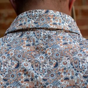 Chemise de golf rouge pour femme en piqué de bambou et polyester respirant, avec logo personnalisé, séchage rapide, grandes tailles, boutons pression perlés, pour homme et femme - Product Image 4