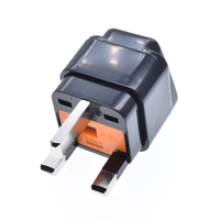 Adaptateur universel vers UK 13A 250V Fusible intégré Multifonction EU USA AU vers Angleterre Type-G 3 broches AC Power Travel Converter
