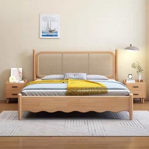 Lit en rotin et bois massif, mobilier sur mesure pour hôtel et appartement, lit double king size avec rangement, ensemble de meubles de chambre en bois - Product Image 1