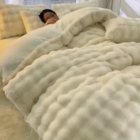 Selimut tempat tidur Kelas A kelinci musim dingin mewah, empat potong tebal beludru karang Susu Beludru penutup tempat tidur seprai kelinci beludru