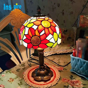 Vente en gros Abat-jour en verre original de luxe Lampe de table <span class=keywords><strong>Tiffany</strong></span> rétro baroque européen de chevet - Product Image 2