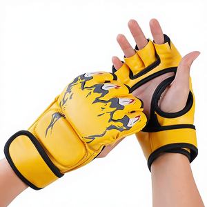 Gants de MMA en cuir DAIZEN STAR INTERNATIONAL avec fermeture auto-agrippante pour adultes, pour la lutte et la boxe - Product Image 1