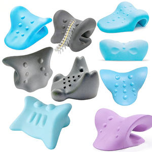 Dispositivo di Trazione Cervicale per Allineamento della Colonna Vertebrale, Cuscino Chiropratico, Stretcher per il Collo, Rilassante per Collo e Spalle - Product Image 1