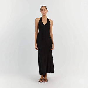 ชุดเดรสยาวถักแบบสั่งทำพิเศษสำหรับผู้หญิง ฤดูร้อน แขนกุด สำหรับวันหยุด งานปาร์ตี้ เซ็กซี่ สายคล้องคอ ทรงเข้ารูป - Product Image 2