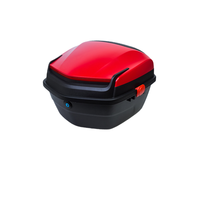 Top case moto CL Brand PP 33L, design commuter, rangement efficace pour un usage quotidien et les courts trajets