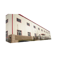 Bâtiment modulaire préfabriqué léger en structure d'acier, charpente métallique, entrepôt moderne, usine, grange, atelier industriel