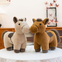 Peluche Cheval Brodé Ultra Doux et Réaliste de 22 cm – Vente en Gros, Souvenir d'Exposition, Cadeaux Clients, Adorable Animal de Ferme en Peluche