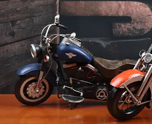 Offre Spéciale vintage fer artisanat moto ornements Harley Black Eagle moto modèle décoration de la maison bar restaurant fenêtre