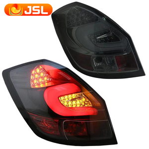 Feux Arrières Style Diode à Émission Complète Version Fumé Modifiée pour Skoda <span class=keywords><strong>Fabia</strong></span> 2008-<span class=keywords><strong>2014</strong></span>, Dispositif de Signalisation Automobile - Product Image 1