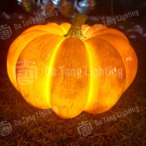 Lampe décorative d'extérieur en forme de citrouille, IP65, lumière LED sculpturale pour parcs, paysages de vacances et décorations d'événements d'Halloween - Product Image 2