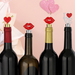 Valentine's Day <b>Wine</b> <b>Stopper</b> Love Heart Lip Shape Zinc Alloy Sealing Bottle <b>Stopper</b> Party Gift - Product Image 2