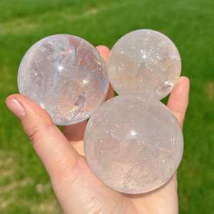 Esfera de Cristal de Cuarzo Natural Transparente al por Mayor, Esfera de Cristal Blanco Pulido, Piedra Curativa para Decoración del Hogar - Product Image 5