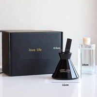 Bouteilles personnalisées de diffuseur de roseaux d'aromathérapie avec bâtonnets petits mini vases pour la décoration intérieure bouteille d'huile de parfum