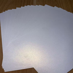 Papel de Embalaje de Cartón Especial de Color Perla Recubierto de 120 g/m² para Embalaje de Lujo y Uso en Exposiciones, Ecológico - Product Image 5