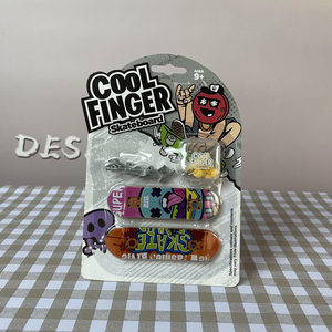 Jeu populaire pour enfants : Mini-skateboards en plastique avec accessoires variés, jouet sportif à main, impression personnalisée, ensemble <span class=keywords><strong>de</strong></span> skateboards à doigts avec outils - Product Image 6