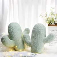 Coussins en peluche vert clair en forme de cactus, vente en gros d'usine, oreiller doux pour la peau en peluche courte, rembourré en coton PP pour canapé
