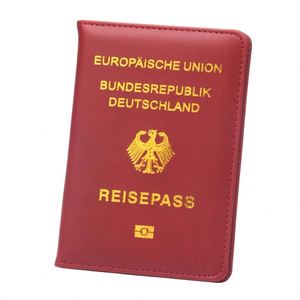 Funda para Pasaporte de Diseño Personalizado en Cuero PU con Logotipo Estampado en Oro - Product Image 2
