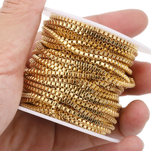 Cadena de Eslabones Cuadrados de Acero Inoxidable con Baño de Oro de 18k, 2mm, Rollo de Metro Completo, Componentes para Joyería - Product Image 4