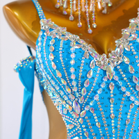 Robe de Danse de Salon Professionnelle pour Femme, Modèle Adulte, Bleue, pour Compétition, avec Manches Transparentes et Jupe Drapée, pour Valse, Tango, Foxtrot et Danse Latine