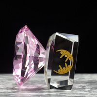 Trophées en cristal rose personnalisés, trophées en verre, trophées de concours de beauté
