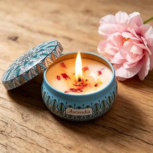 Bougie parfumée en cire de soja Ascendia Bohemian Metal Jar, parfum floral, aromathérapie, décoration d'intérieur, faite à la main, ronde, 1 mèche - Product Image 2