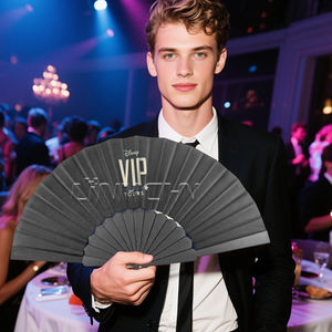 Bruiloft Uitnodigingskaart Souvenir Rood Plastic Handventilator Met Papieren Bruid Spaanse Lolita Hand Fan Ambachtelijke Elegante Bruiloft Souvenir - Product Image 1