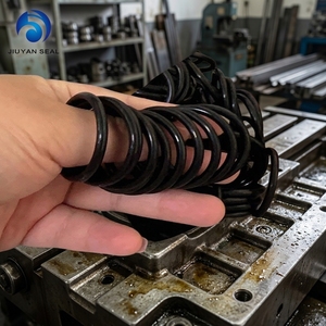 Joint torique FKM en caoutchouc fluorocarboné résistant à l'huile et aux hautes températures, joint d'étanchéité industriel et automobile, tailles personnalisées OEM disponibles - Product Image 6