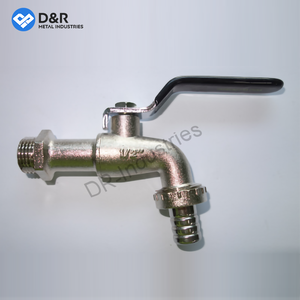 <span class=keywords><strong>Robinet</strong></span> Bibcock en alliage de Zinc nickelé de bonne qualité et à bas <span class=keywords><strong>prix</strong></span> - Product Image 2