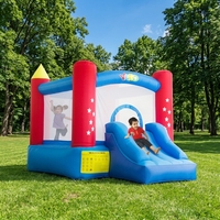 Château gonflable géant commercial avec toboggan, filet de sécurité, rouge, jaune, bleu, PVC, maison de saut pour enfants, location pour fêtes, respectueux de l'environnement