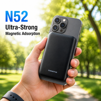 Batterie externe ultra-fine Type-C 10000mAh 196g 30W PD Charge rapide 15W Chargeur sans fil magnétique Portable Aluminium ODM