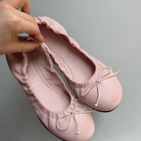 Fabrication de sandales et de chaussons pour femmes de bonne qualité, chaussures de ballet, sandales plates à papillon, fournisseur fiable en Chine