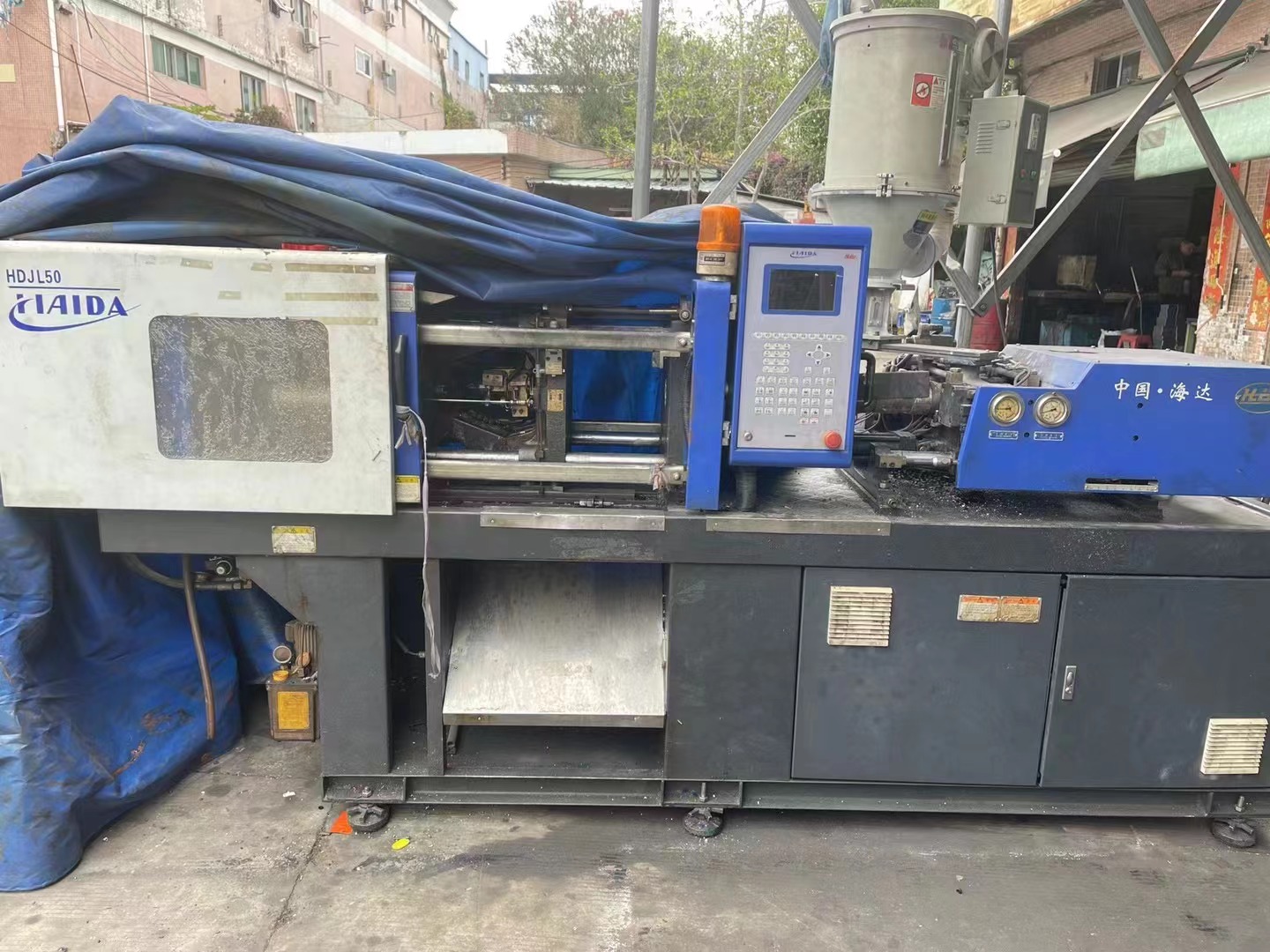 injection moulding 50 ton