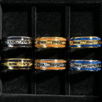 Bague unisexe en tungstène plaqué or 18 carats avec incrustation d'opale météorite 8 mm, bijoux de mode pour hommes, alliance de mariage, anniversaire