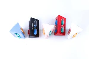 Minuteur à sable promotionnel 3, 5 et 7 minutes, 3 en 1, en résine - Product Image 6