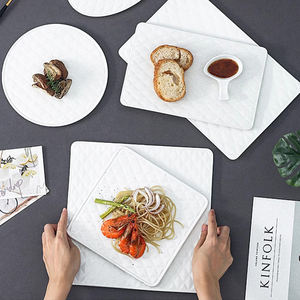 Assiette à gâteau rectangulaire en céramique à motif diamant créatif européen, adaptée aux sushis et à la cuisine occidentale - Product Image 2