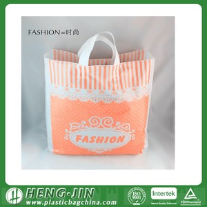 중국 직접 사용자 정의 로고 의류 소프트 루프 핸들 쇼핑 운반 다채로운 포장 핸들 의류 포장 비닐 봉투 - Product Image 6