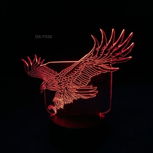 Lámpara de mesa 3D de halcón colorido con forma de águila grande y Voladora increíble, lámpara de noche para oficina, Hotel, dormitorio, Bar - Product Image 2