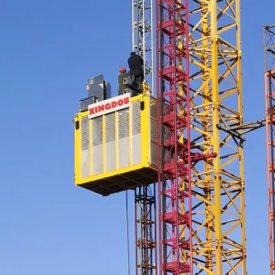 Temporary double cage lifting and lowering mechanism electric construction elevator