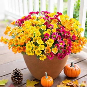 Fleurs de marguerite artificielles pour décoration extérieure, 6 bouquets, résistantes à l'eau et aux UV, bouquet de fleurs artificielles en plastique, Cosmos, Gerbera - Product Image 3