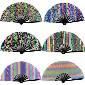 Abanicos Plegables de Bambú Personalizados con Logotipo Impreso Kpop, para Regalo, Negocios, Bodas, OEM, Arte - Product Image 1