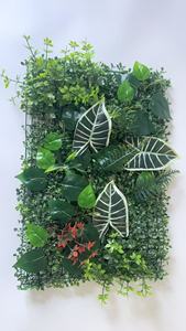 Panneau mural en gazon artificiel vert, type <span class=keywords><strong>fougère</strong></span> tropicale, 50x50cm, pour la décoration <span class=keywords><strong>de</strong></span> fonds <span class=keywords><strong>de</strong></span> maisons, jardins et hôtels - Vente en gros usine - Product Image 2