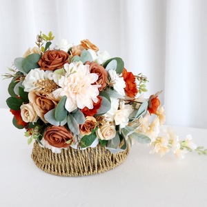Grand <span class=keywords><strong>bouquet</strong></span> <span class=keywords><strong>de</strong></span> <span class=keywords><strong>mariée</strong></span> artificiel en forme <span class=keywords><strong>de</strong></span> larme, roses en plastique orange brûlé, fait main, écologique, réutilisable, réaliste, cascade <span class=keywords><strong>de</strong></span> mariage - Product Image 2