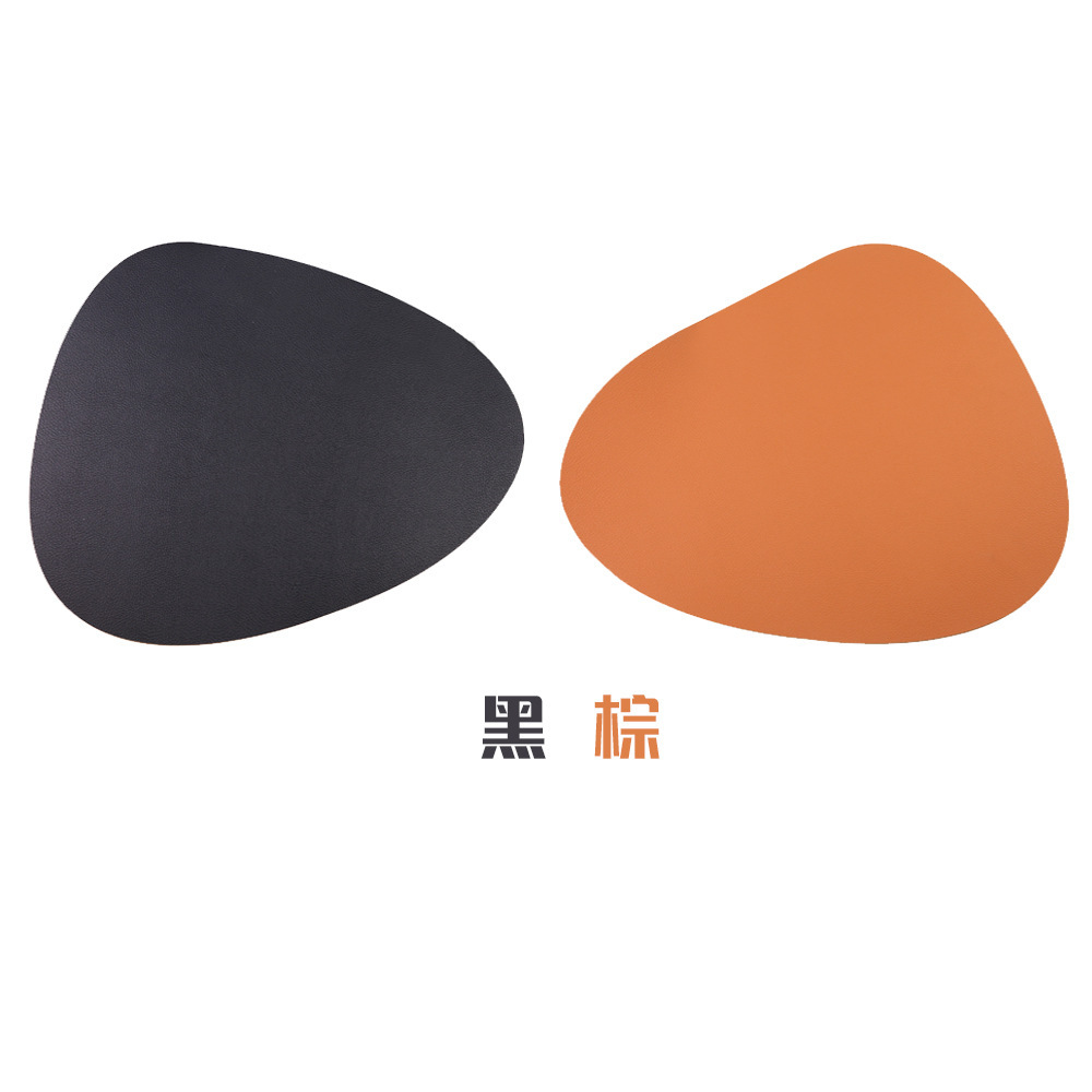 Sets de table noirs et marron