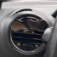 Fabricants sur mesure OEM diffuseurs d'arômes Clips Parfum de voiture Parfum en alliage de zinc Rafraîchisseur d'air pour voiture Clip pour bouche d'aération Diffuseur de parfums