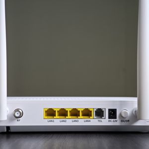 Hot Selling Router GPON Doble Band Mesh Wifi6 ZC-521X6T 4GE+1POTS+1CATV+AX3000 Wholesale Price - Product Image 3