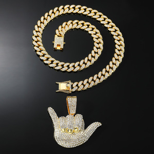 Nuevo Collar con Colgante de Estilo Hiphop con Diseño Geométrico y Características Únicas, Venta Caliente 2026, Collares para Hombre, Joyería de Moda al por Mayor - Product Image 1