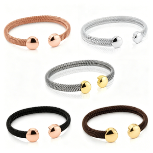 Pulsera de malla con diseño de oso, brazalete abierto chapado con extremos de oso para mujer, joyería de moda - Product Image 1